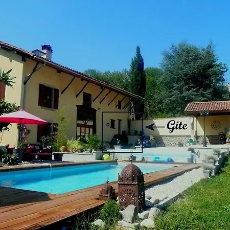 Le Clos D'olon 4 étoiles Avec Piscine Appartamento