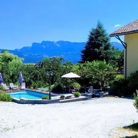 Appartamento Le Clos D'olon 4 étoiles Avec Piscine